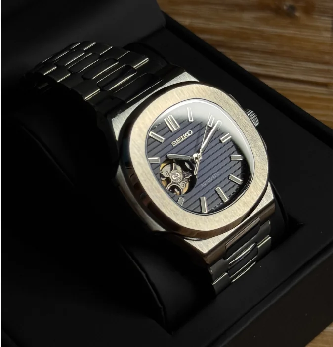 Seiko Mod Nautilus Bleu Cœur Ouvert